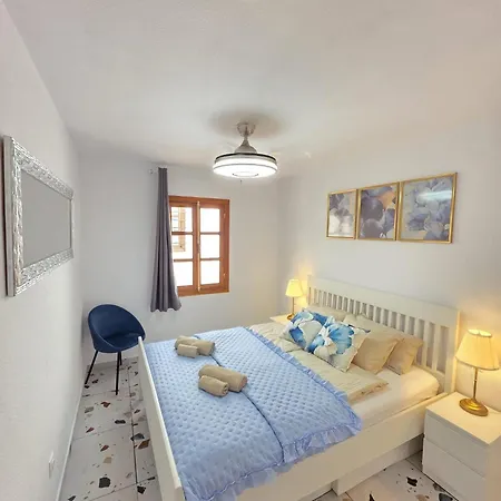 Fairways Club - Teide View Oasis - Heated Pool, Family Apartment *